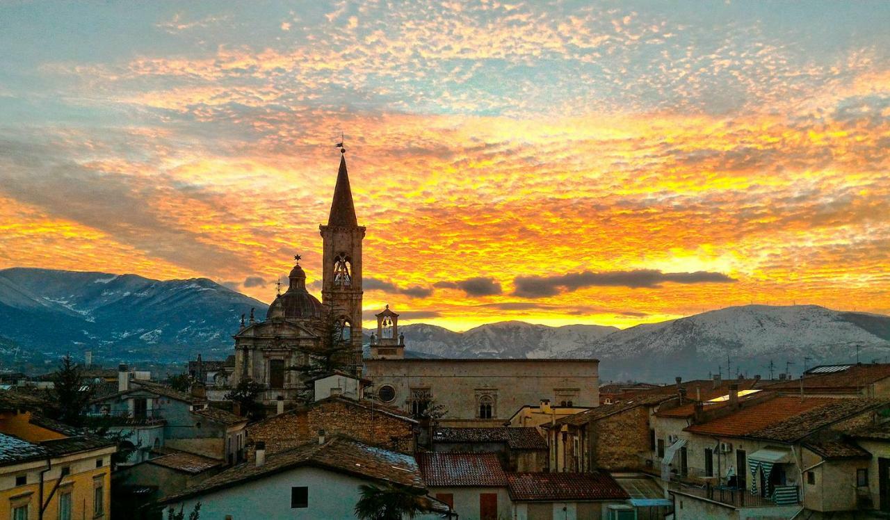 La finestra Sulmò Sulmona Exterior foto