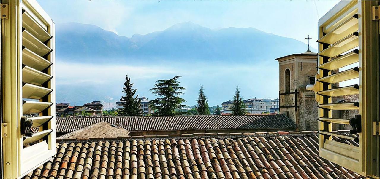 La finestra Sulmò Sulmona Exterior foto